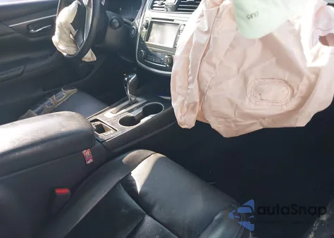 2017 Nissan Altima 2.5 Sl z USA, uszkodzony, nr VIN 1N4AL3APXHC288585